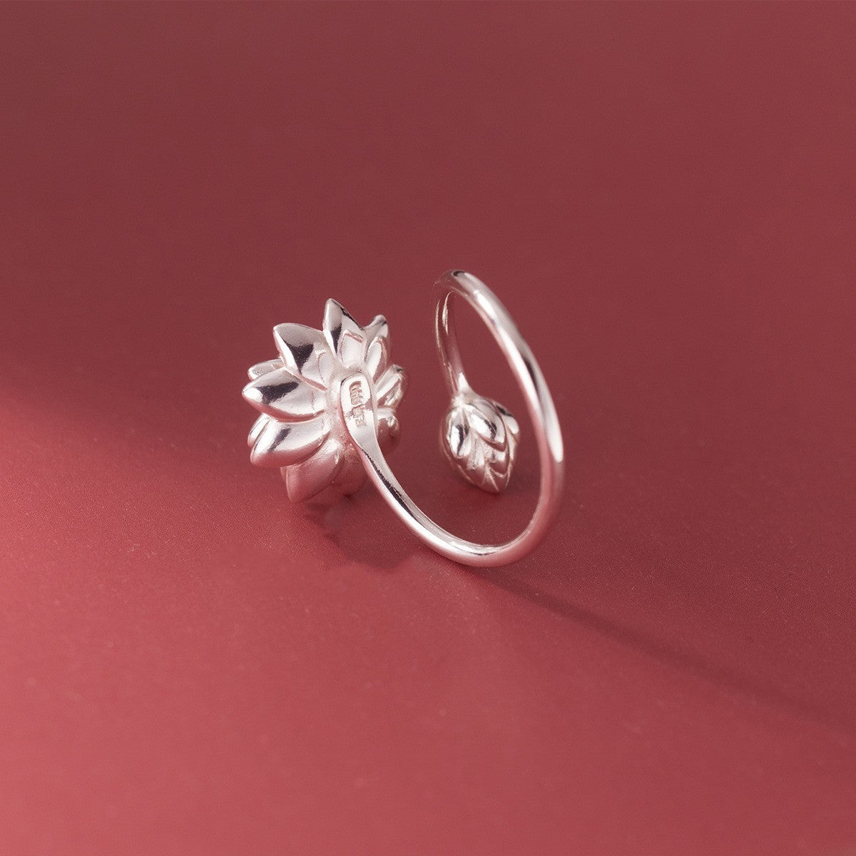 Argent Pur White Lotus Adjustable Ring