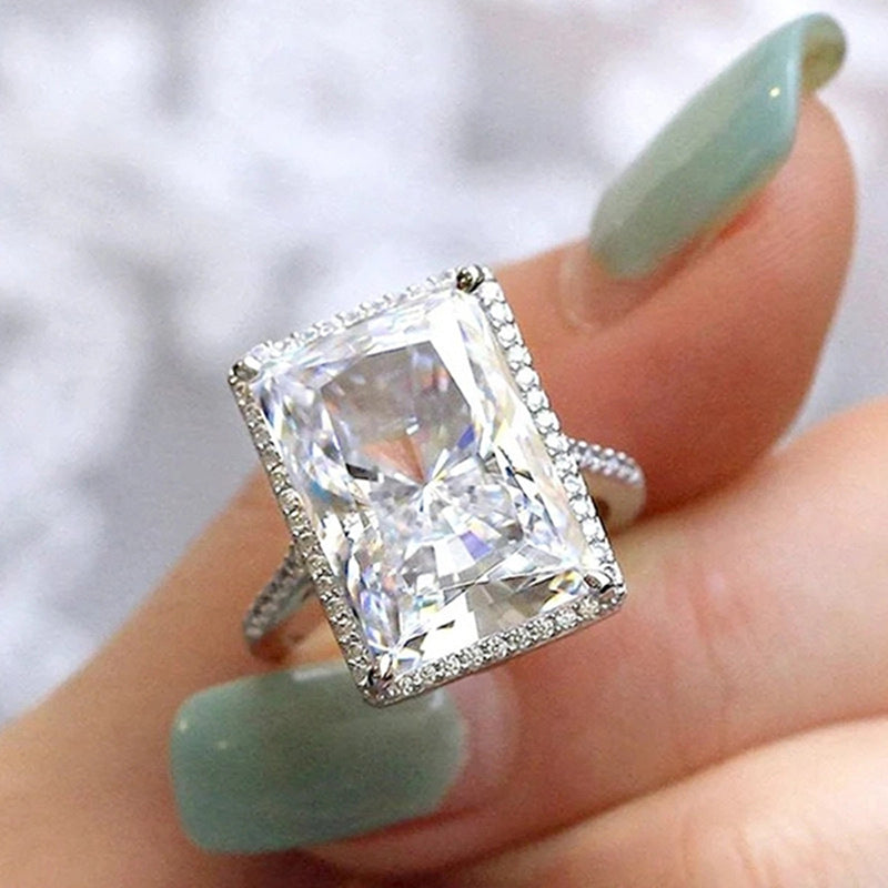 Bright Ring Fashion